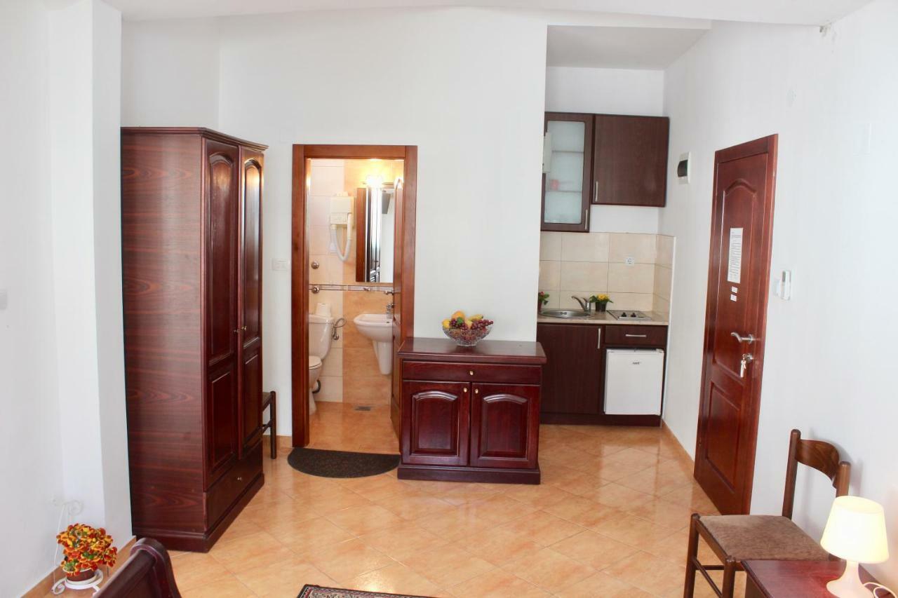 Nir Apartments Budva Dış mekan fotoğraf